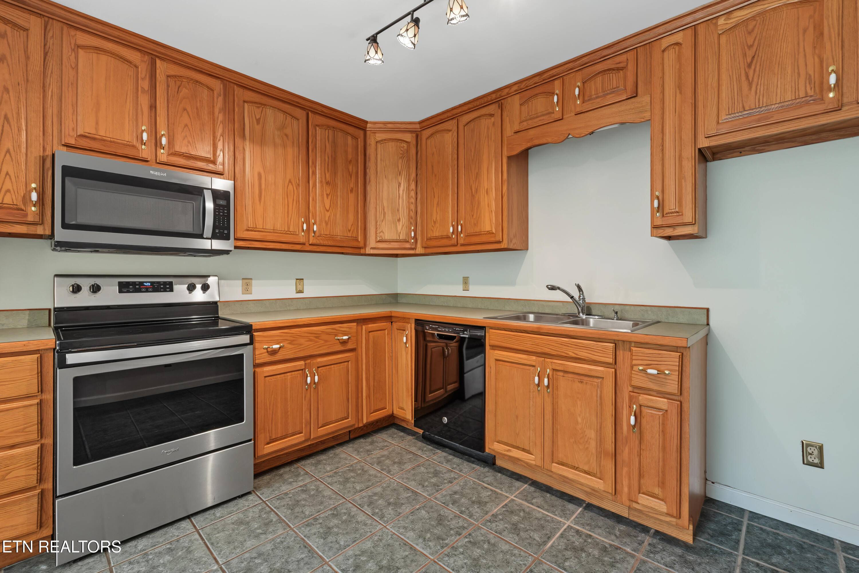 7712 Berry Williams Road Townsend, TN 37882 - Photo 13 of 28 DSC03796-2