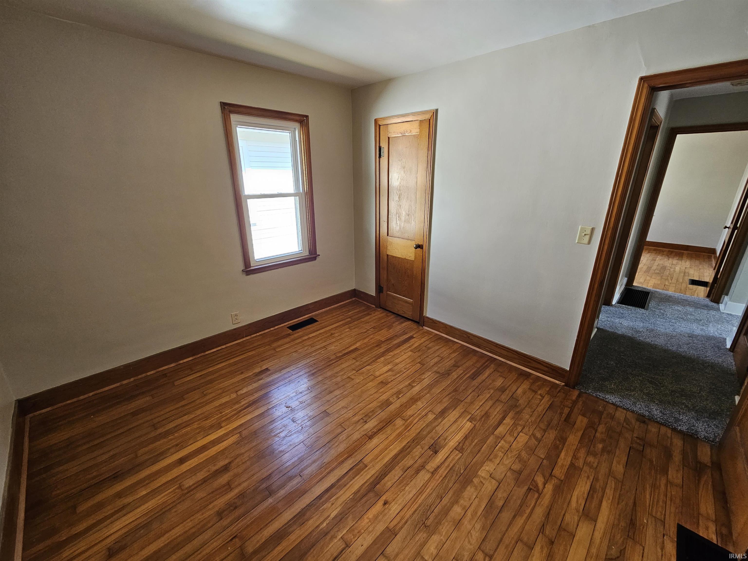 843 Ritterskamp Avenue Vincennes, IN 47591 - Photo 10 of 19 Gallery Image 10