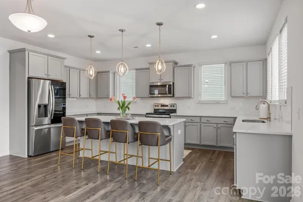 $425,000 | 124 Benford Drive, Troutman, NC 28166
