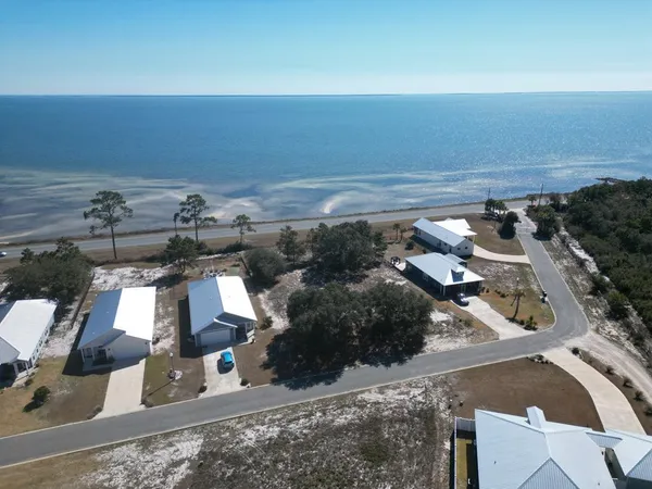 $105,000 | 1693 St George's Court, Eastpoint, FL 32328