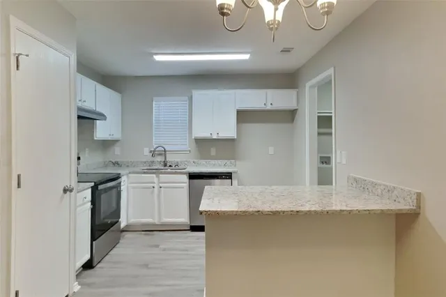 $1,935 | 615 Hollyberry Drive, Mansfield, TX 76063