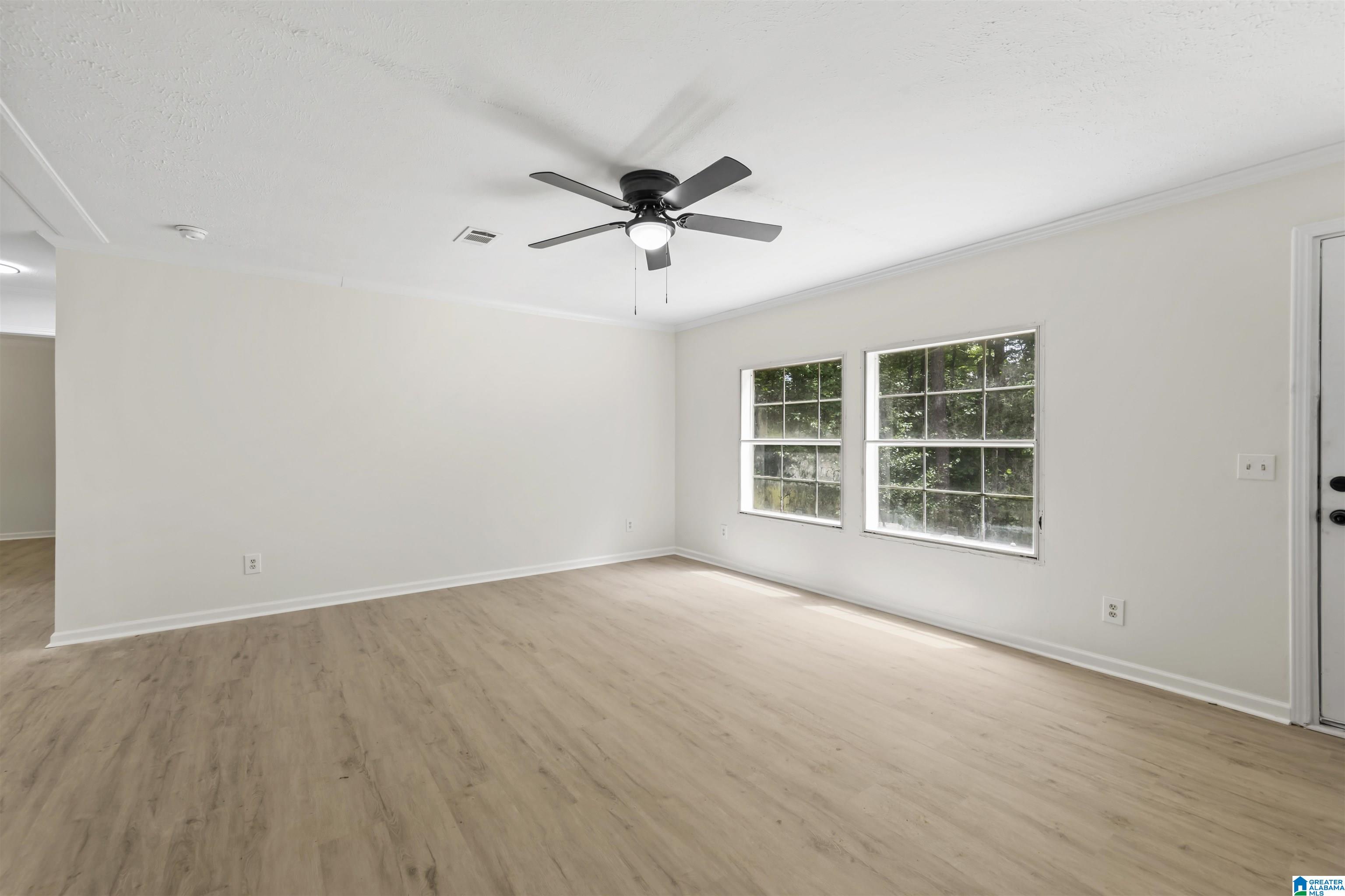 176 Pleasant Trail Jasper, AL 35504 - Photo 4 of 40