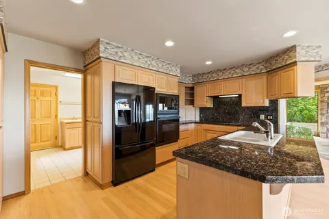 $1,100,000 | 11599 Coronado Drive, Anacortes, WA 98221
