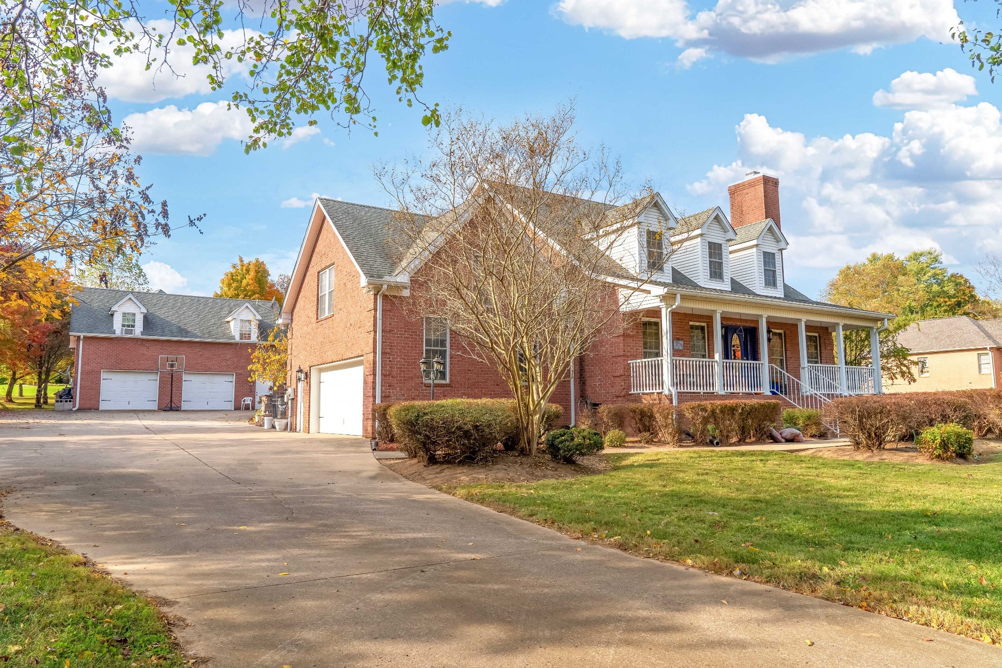 3679 Tyree Springs Road Cottontown, TN 37048 - Photo 4 of 46 Large driveway with excess parking availability!