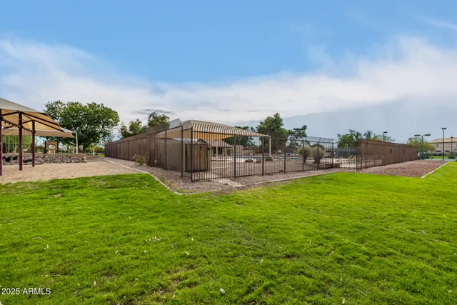 $785,000 | 3411 East Desert Trumpet Road, Phoenix, AZ 85044