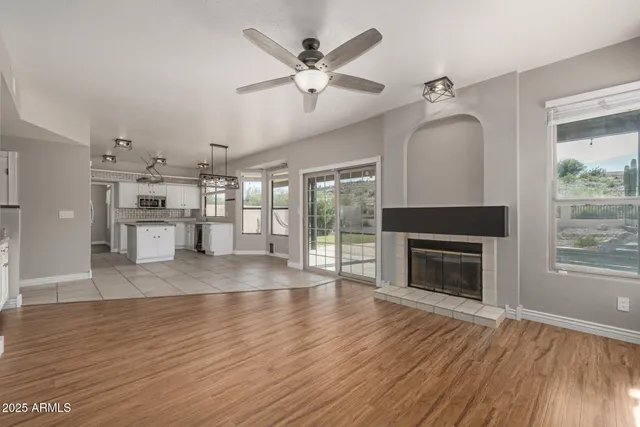 $785,000 | 3411 East Desert Trumpet Road, Phoenix, AZ 85044