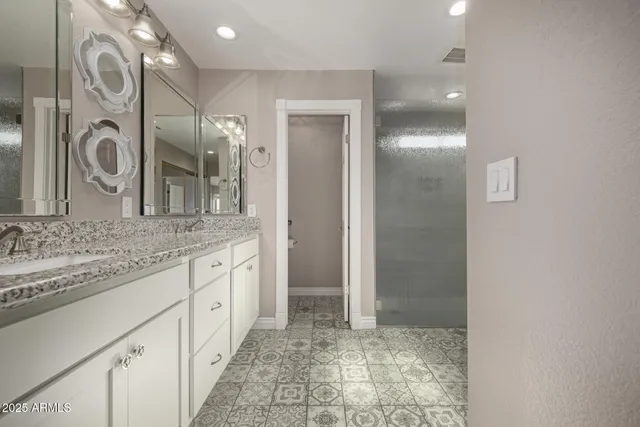 $785,000 | 3411 East Desert Trumpet Road, Phoenix, AZ 85044