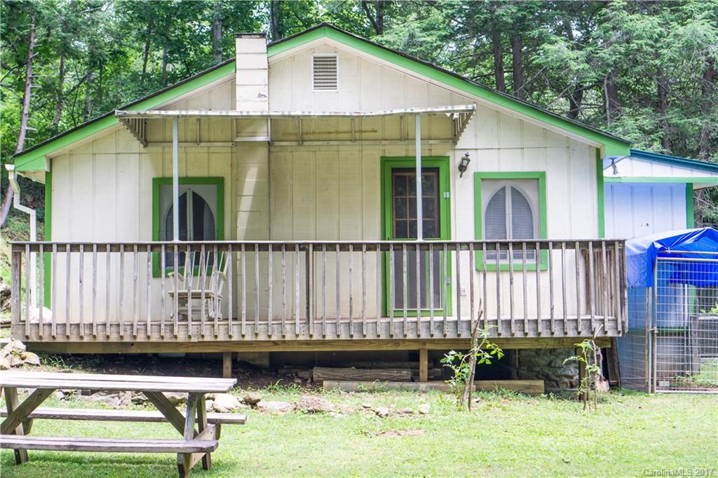 70 Riddle Road Swannanoa, NC 28778 - Photo 15 of 15 Gallery Image 15