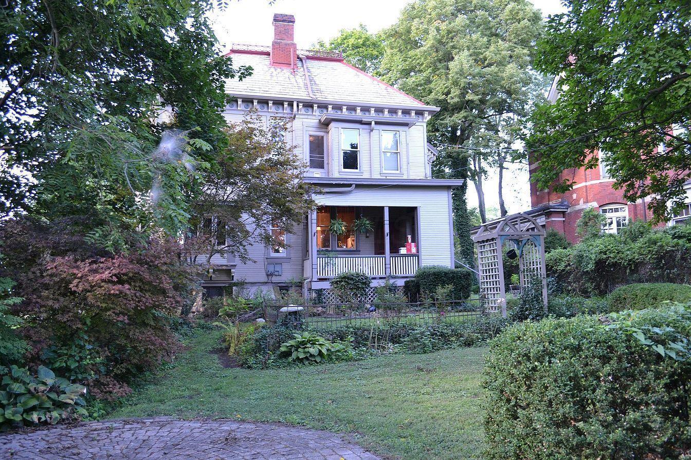 845 East High Street Springfield, OH 45505 - Photo 4 of 40
