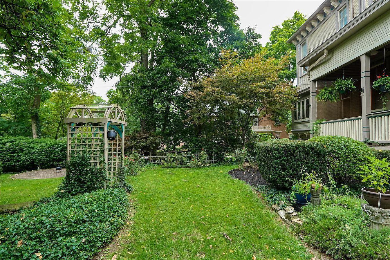 845 East High Street Springfield, OH 45505 - Photo 8 of 40