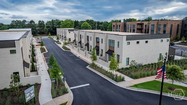 $584,900 | 1145 Watson Lane, Unit E3, Watkinsville, GA 30677