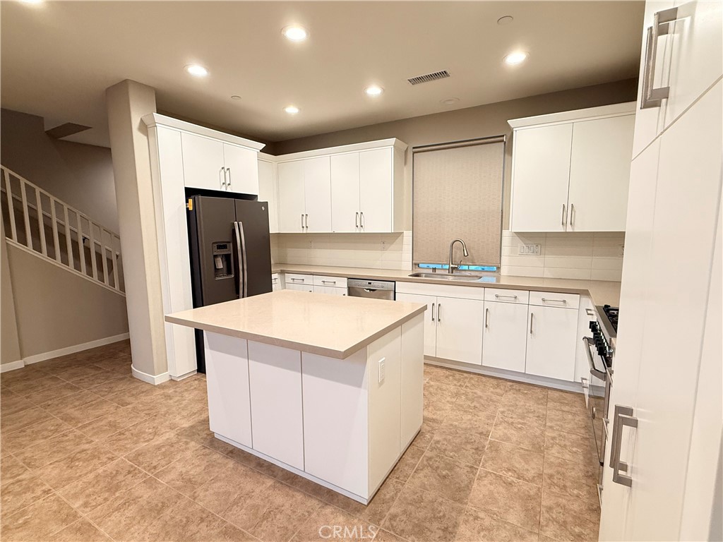 100 Excursion Irvine, CA 92618 - Photo 5 of 29