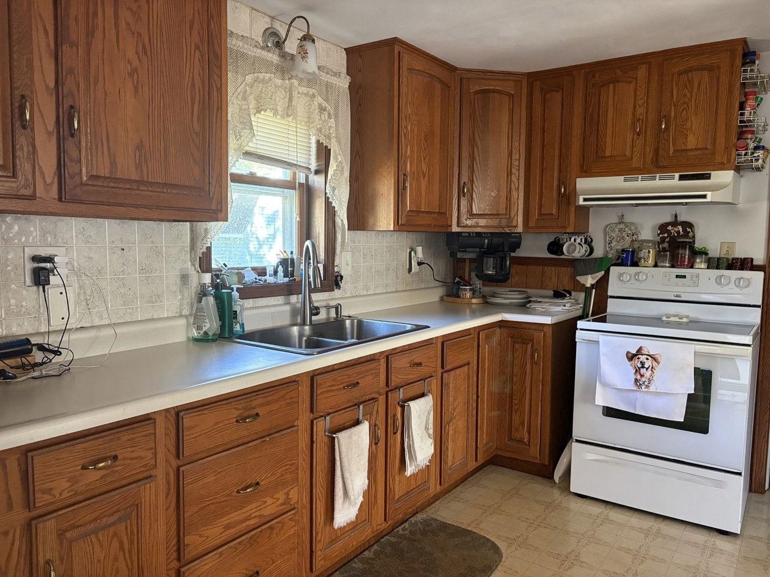 1798 Plank Road Menasha, WI 54952 - Photo 9 of 20 Gallery Image 9