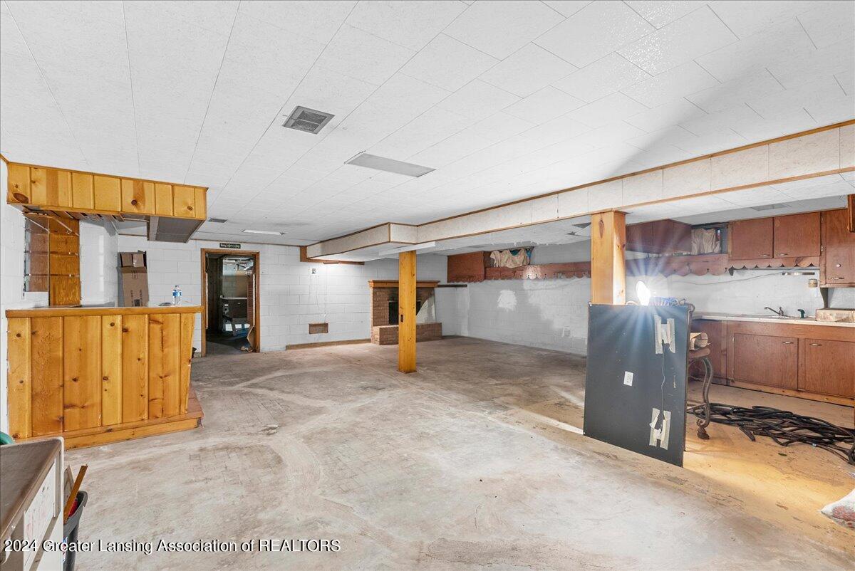 14351 Chandler Road Bath, MI 48808 - Photo 22 of 27 26-Media Jett - 26