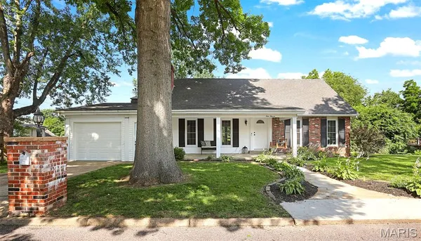 $339,900 | 111 Holman Street, Washington, MO 63090