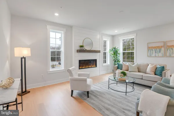 $889,900 | Eliana Court, Laurel, MD 20708