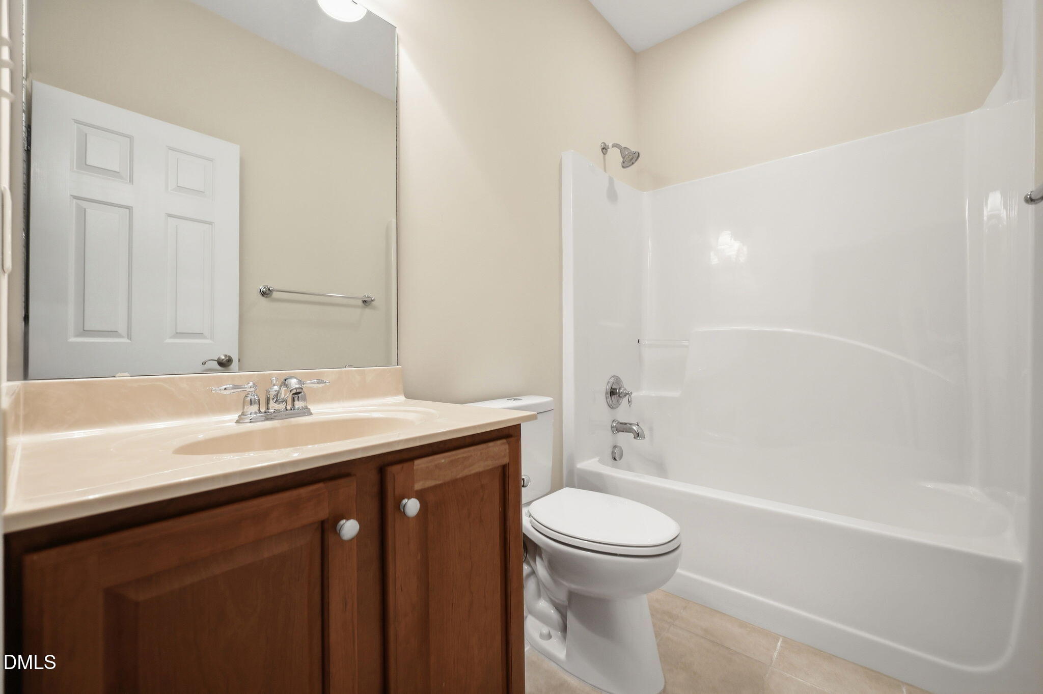 3106 Hudson Hill Lane Raleigh, NC 27612 - Photo 30 of 42 32-web-or-mls-IMG_9735-edit