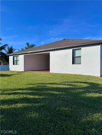 $2,700 | 2322 Southwest 27th Street, Cape Coral, FL 33914