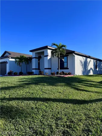 $2,700 | 2322 Southwest 27th Street, Cape Coral, FL 33914
