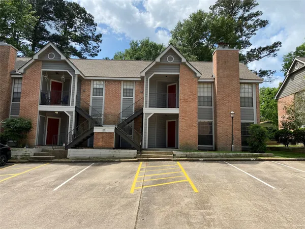 $129,900 | 2401 Sycamore Avenue, Unit C2, Huntsville, TX 77340