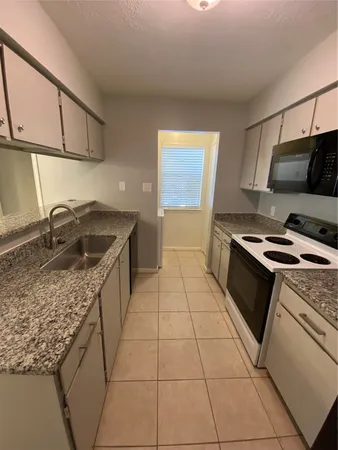 $129,900 | 2401 Sycamore Avenue, Unit C2, Huntsville, TX 77340