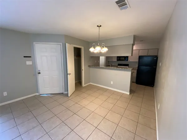 $129,900 | 2401 Sycamore Avenue, Unit C2, Huntsville, TX 77340