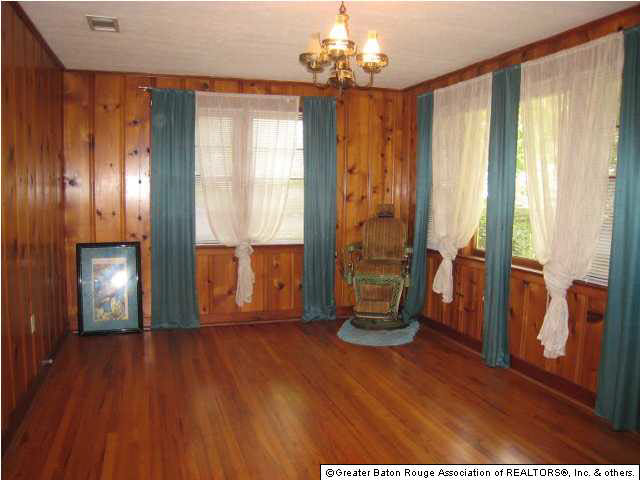 1020 North River Road Denham Springs, LA 70726 - Photo 4 of 21 Gallery Image 4