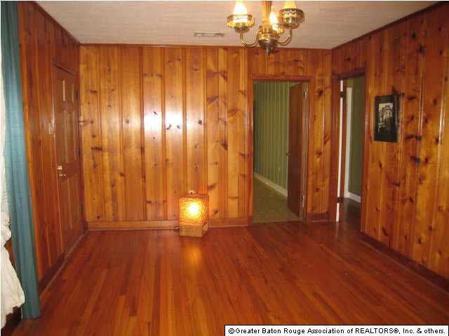 1020 North River Road Denham Springs, LA 70726 - Photo 5 of 21 Gallery Image 5