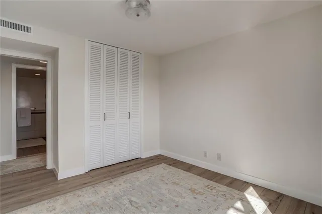 $499,000 | 4545 Wornall Road, Unit 605, Kansas City, MO 64111