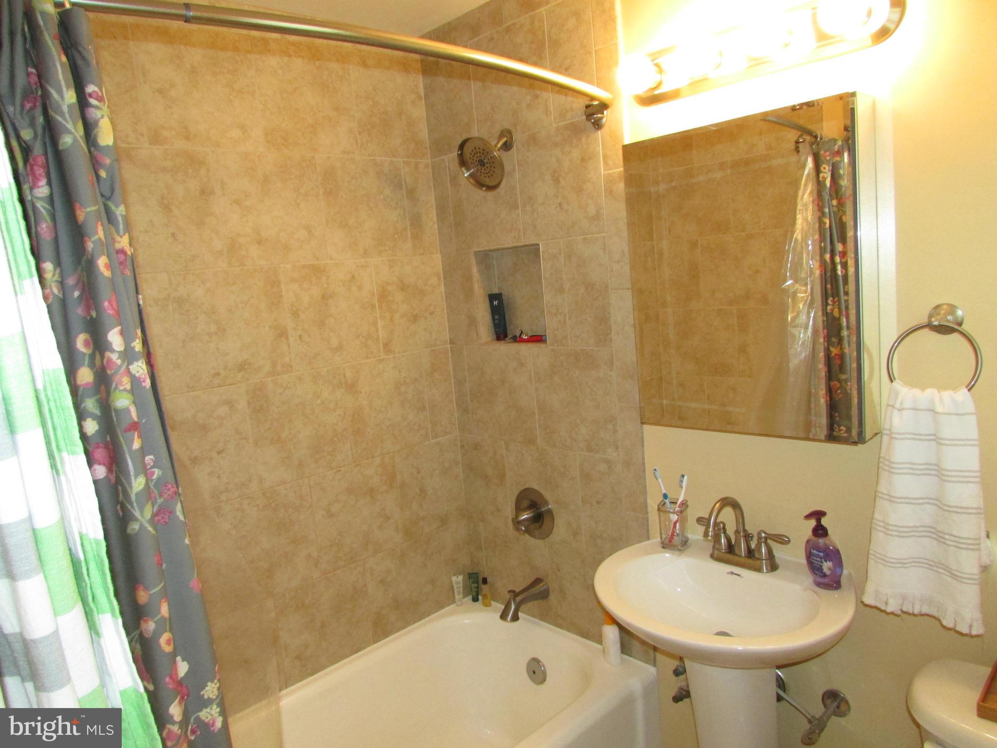 19 Ridge Road, Unit A Greenbelt, MD 20770 - Photo 10 of 14 Bath