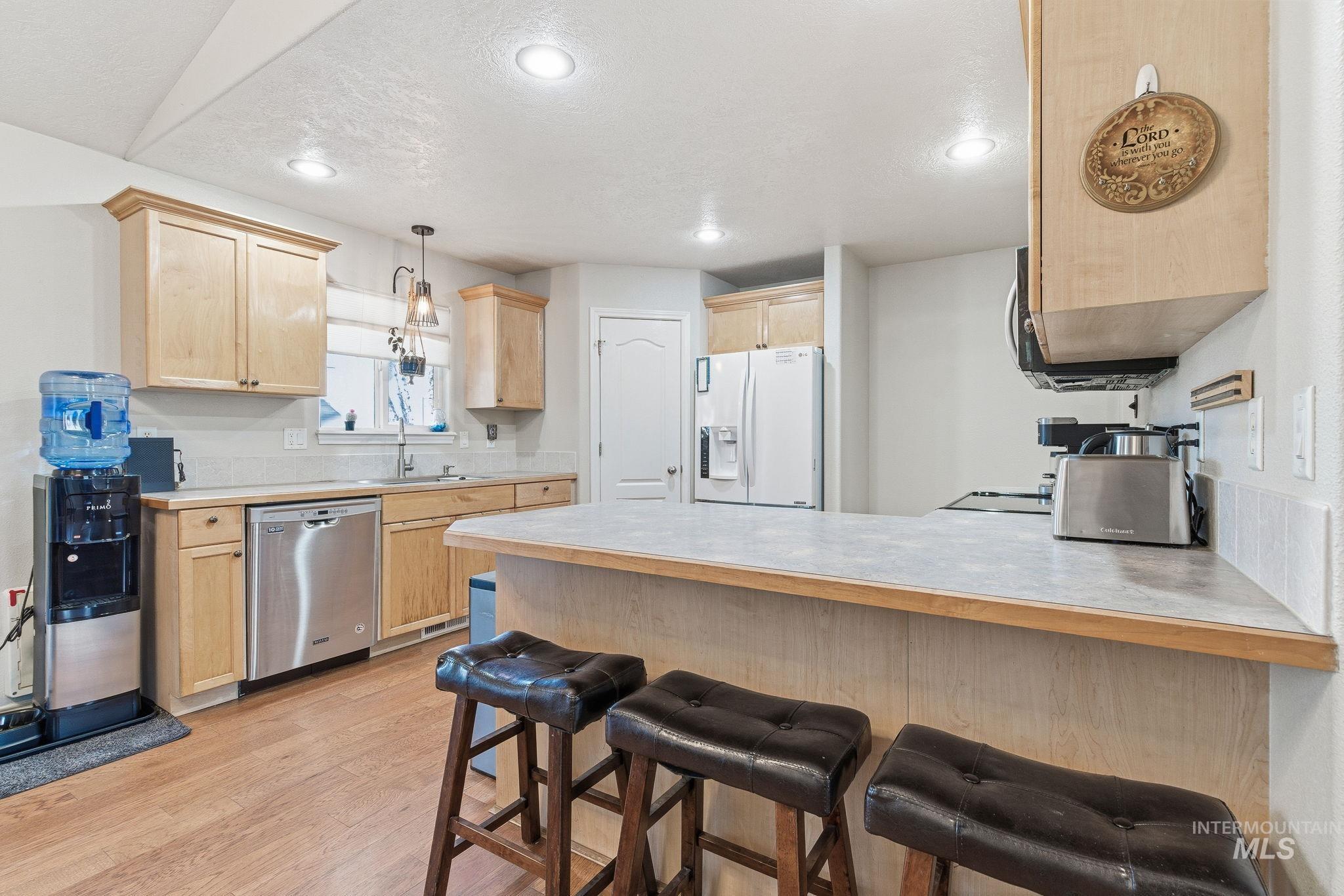 3125 North High Desert Way Meridian, ID 83646 - Photo 13 of 50