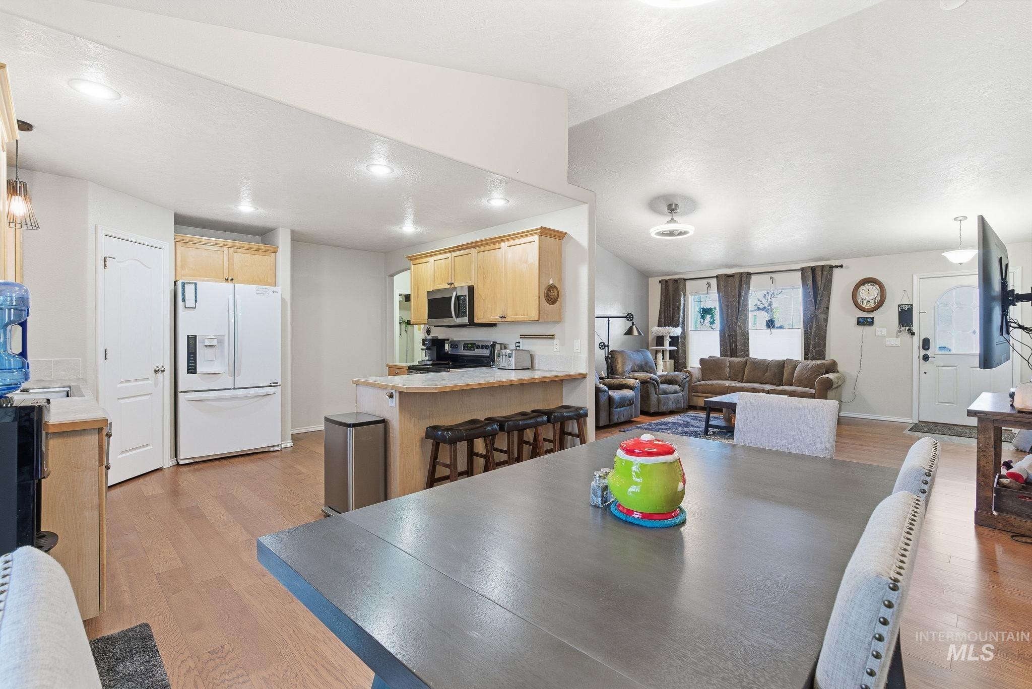 3125 North High Desert Way Meridian, ID 83646 - Photo 14 of 50