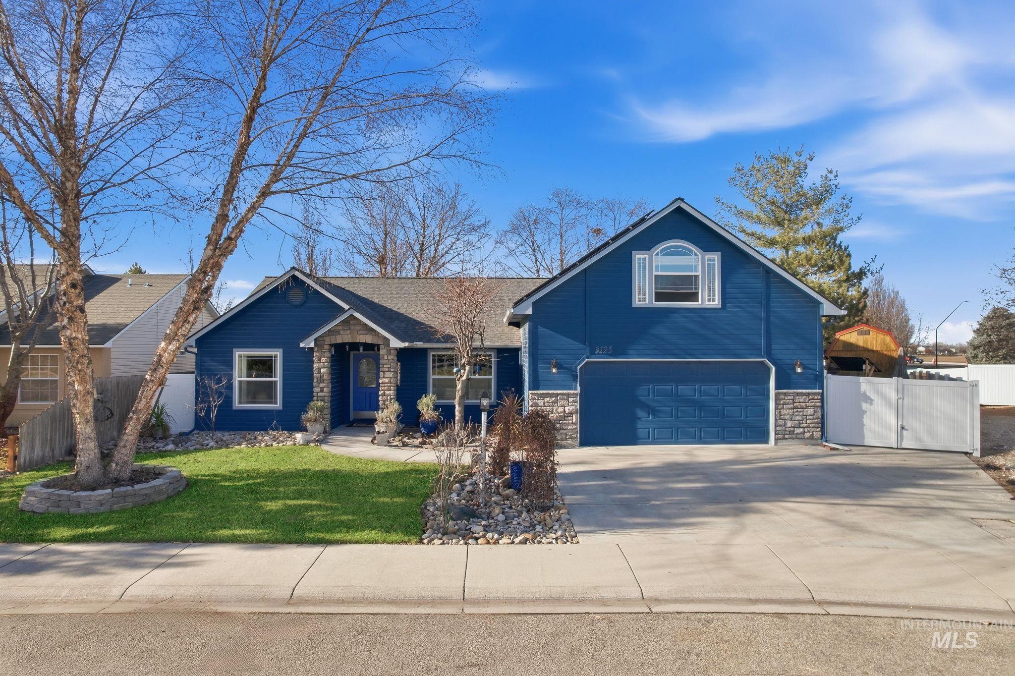 3125 North High Desert Way Meridian, ID 83646 - Photo 4 of 50