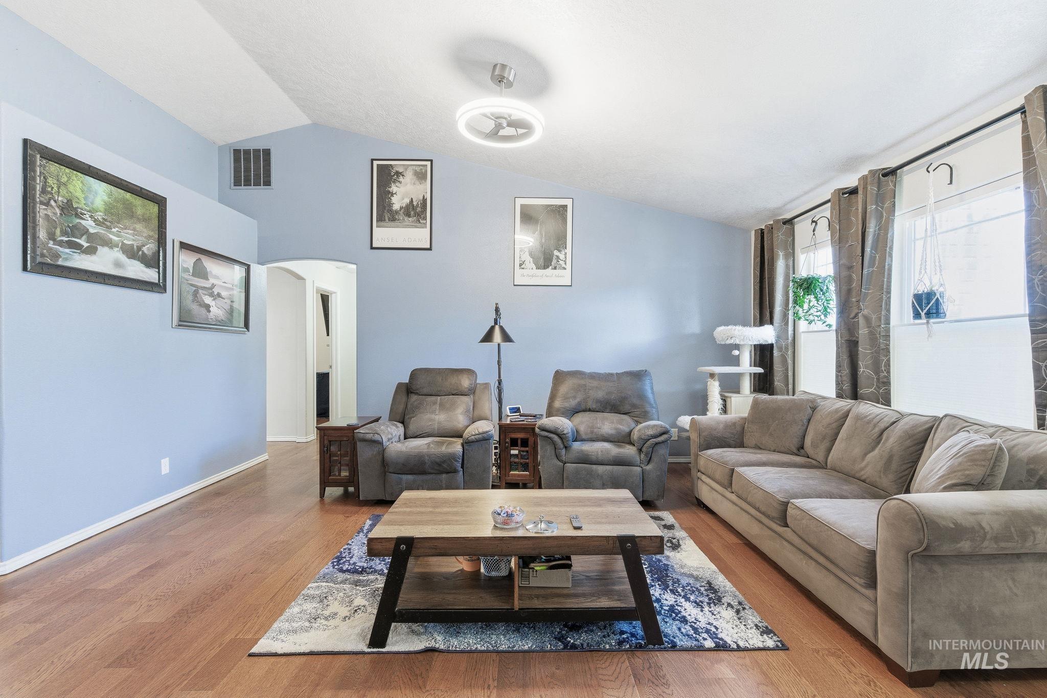 3125 North High Desert Way Meridian, ID 83646 - Photo 8 of 50