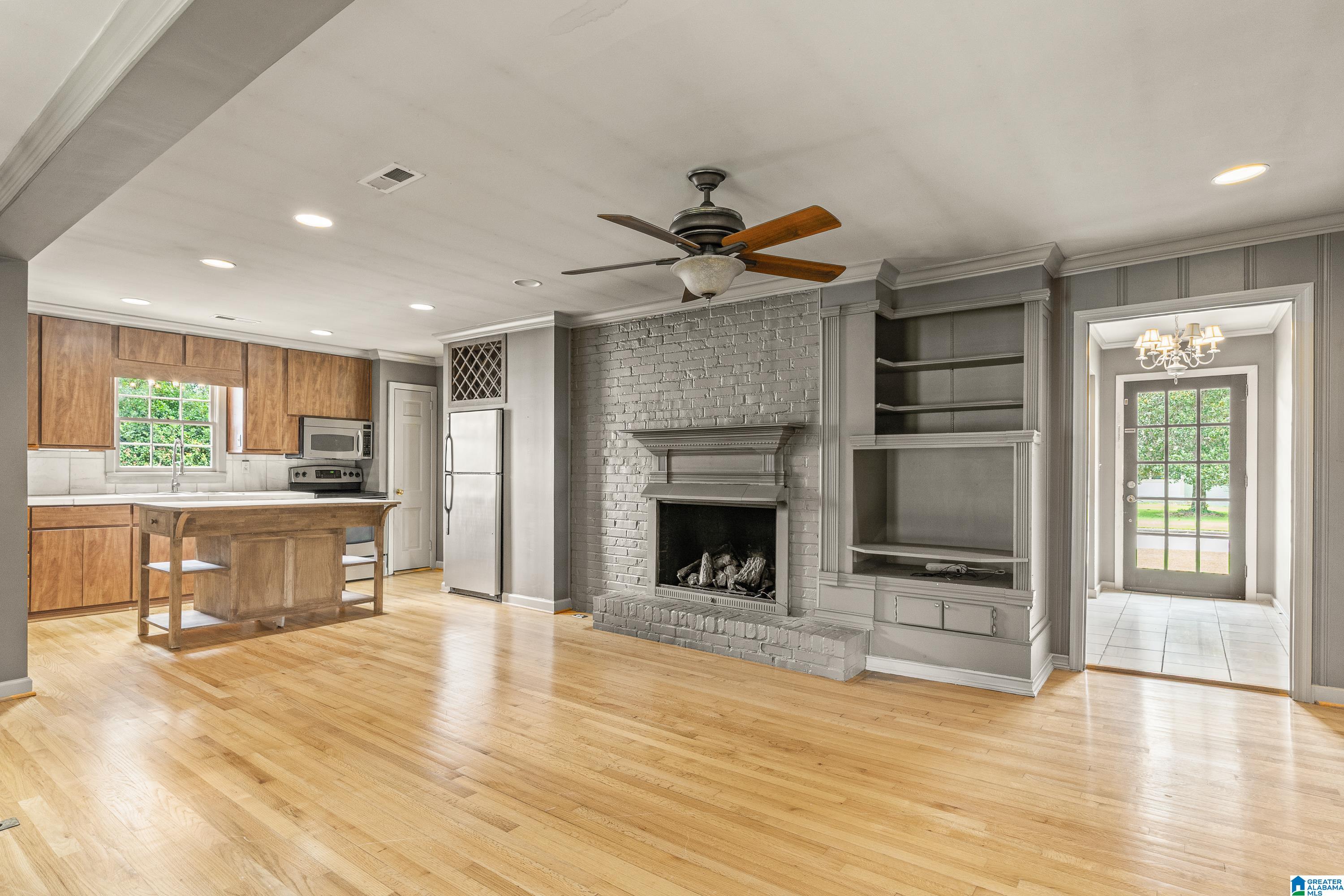4352 MountainDale Road Birmingham, AL 35213 - Photo 12 of 35 Gallery Image 12