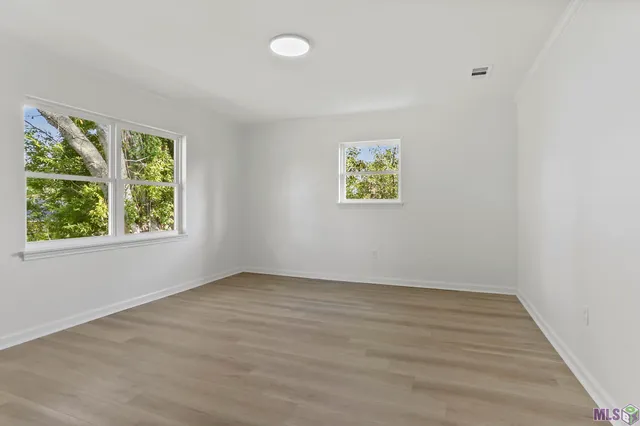 $493,900 | 10479 Ridgely Drive, Baton Rouge, LA 70809