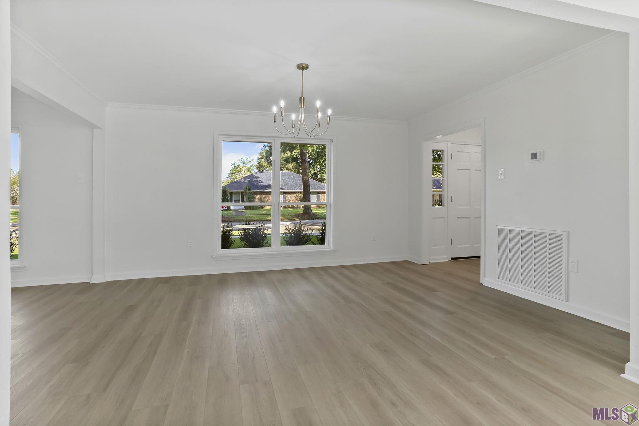 10479 Ridgely Drive Baton Rouge, LA 70809 - Photo 4 of 22