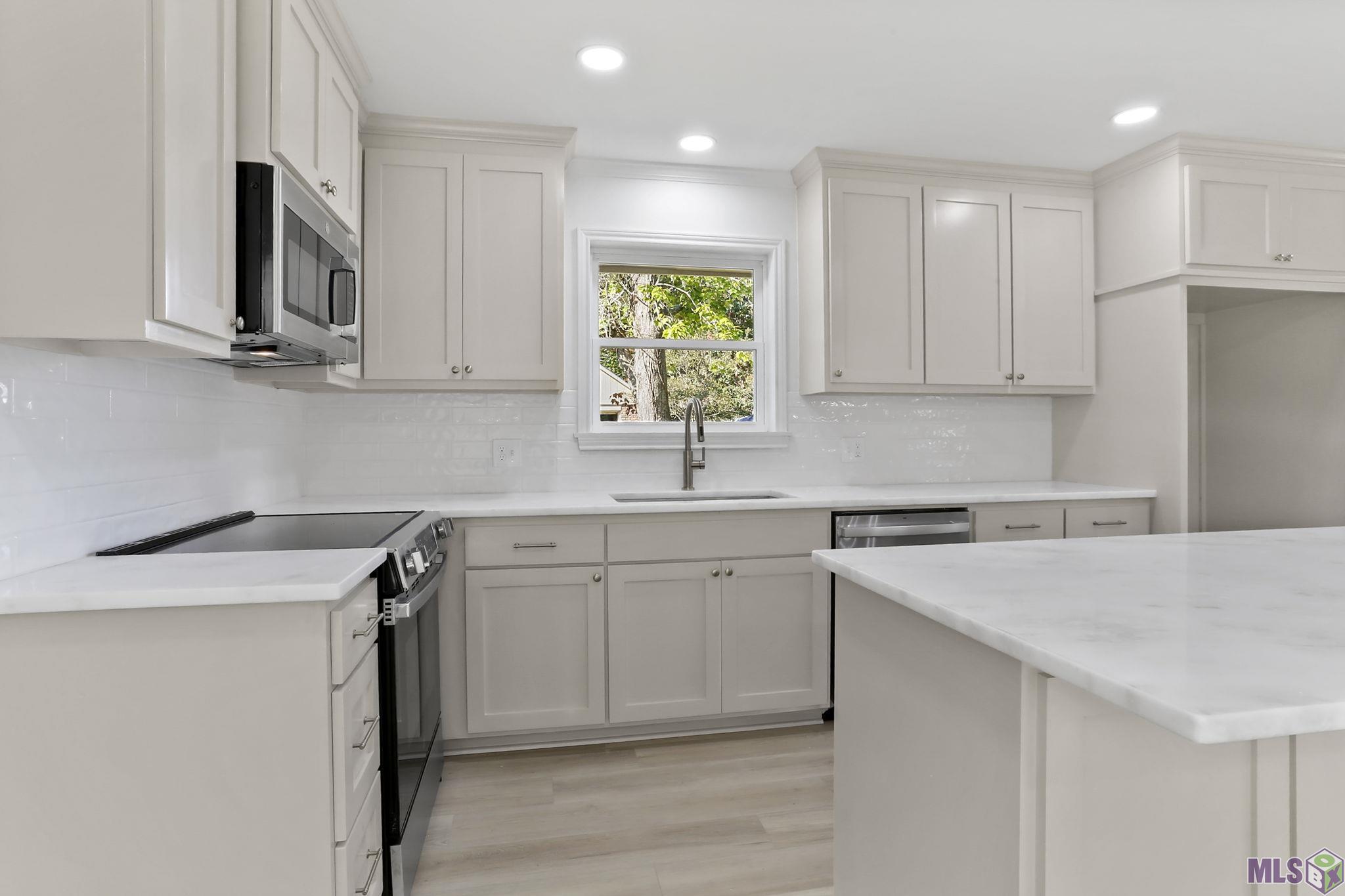 10479 Ridgely Drive Baton Rouge, LA 70809 - Photo 8 of 22