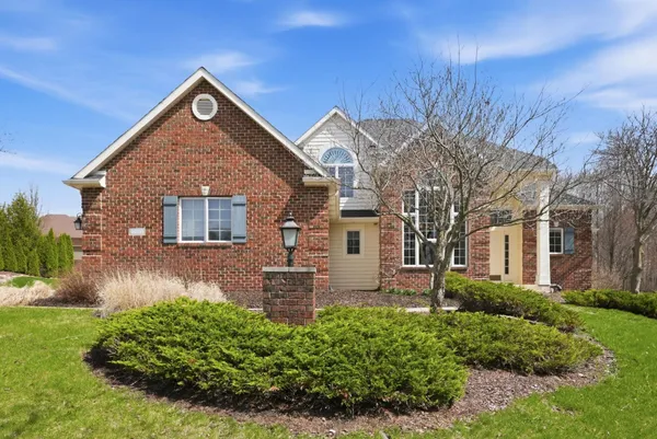 $525,000 | 7415 Witling Boulevard, Roanoke, IN 46783