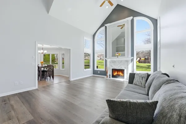 $525,000 | 7415 Witling Boulevard, Roanoke, IN 46783