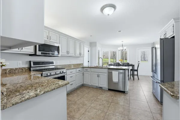 $525,000 | 7415 Witling Boulevard, Roanoke, IN 46783