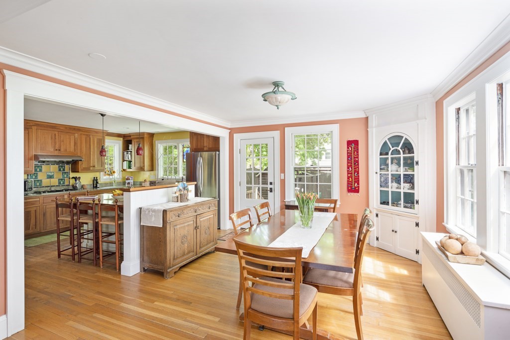 80 Standish Road Watertown, MA 02472 - Photo 7 of 22