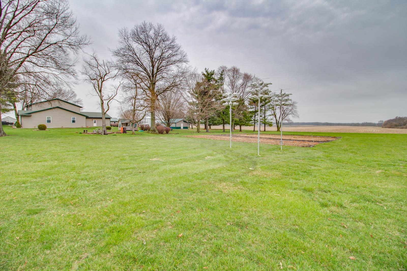495 East White Hall Road White Hall, IL 62092 - Photo 11 of 76