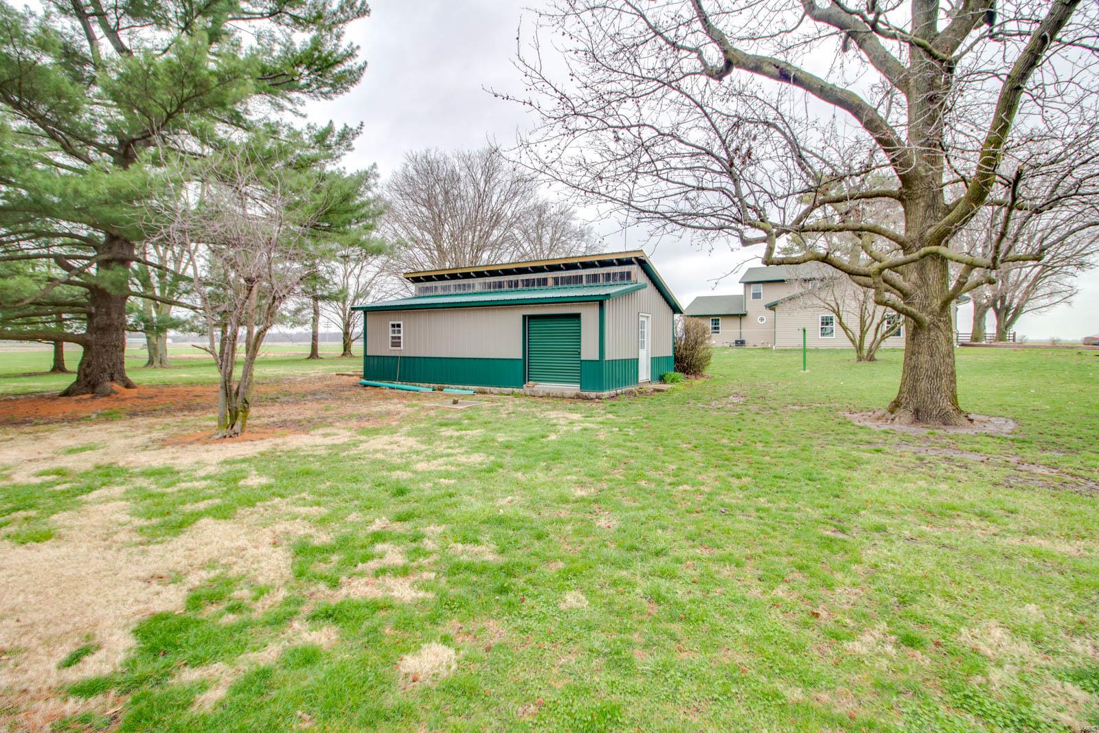 495 East White Hall Road White Hall, IL 62092 - Photo 12 of 76