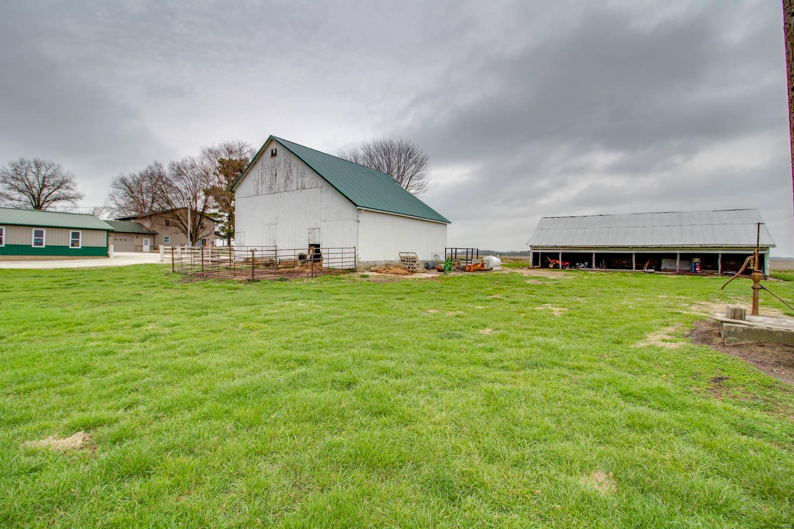 495 East White Hall Road White Hall, IL 62092 - Photo 23 of 76