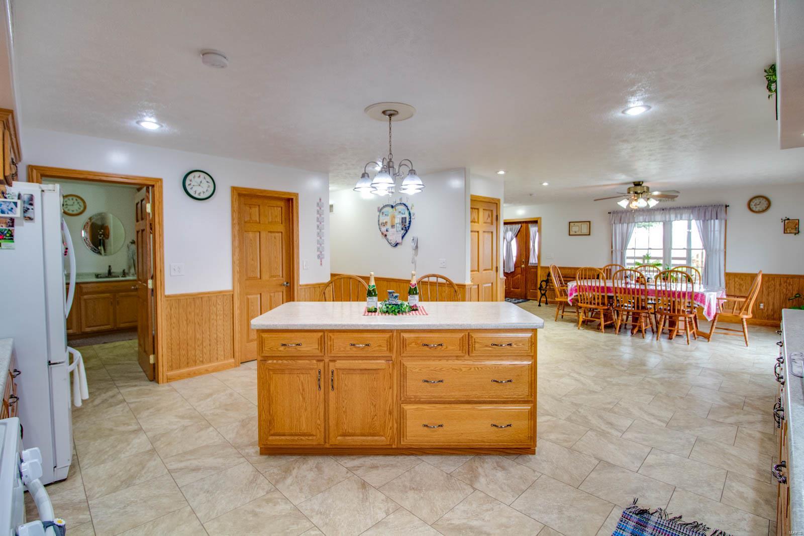 495 East White Hall Road White Hall, IL 62092 - Photo 32 of 76