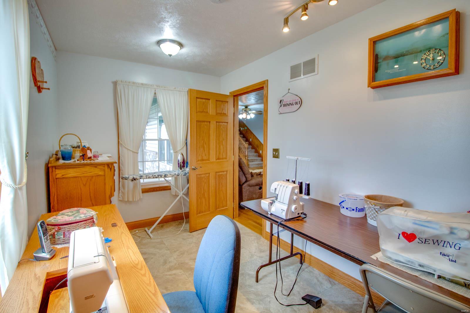495 East White Hall Road White Hall, IL 62092 - Photo 37 of 76