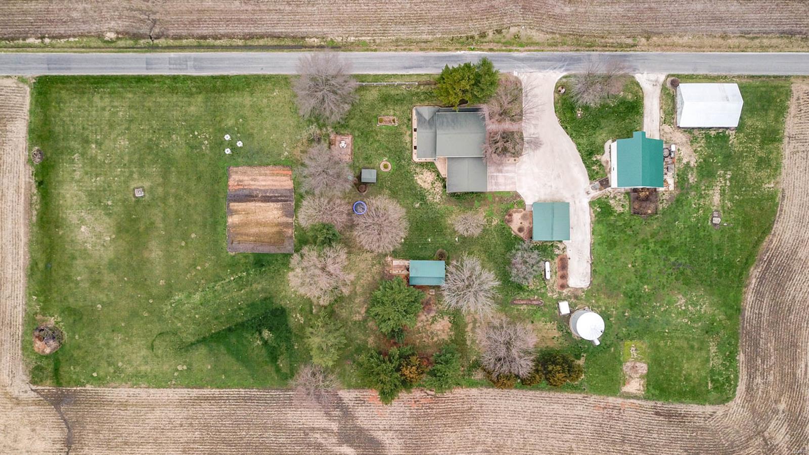 495 East White Hall Road White Hall, IL 62092 - Photo 7 of 76