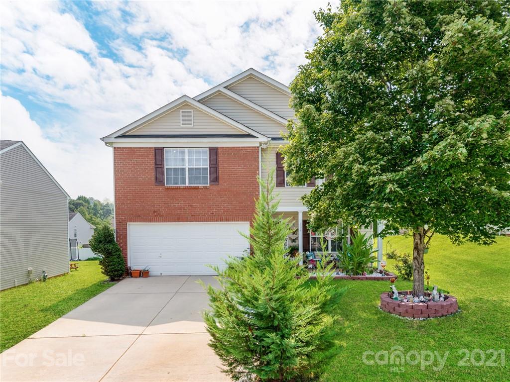 724 Overlook Road Lowell, NC 28098 - Photo 2 of 35 Gallery Image 2