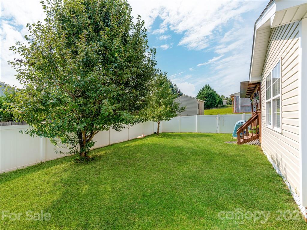 724 Overlook Road Lowell, NC 28098 - Photo 32 of 35 Gallery Image 32